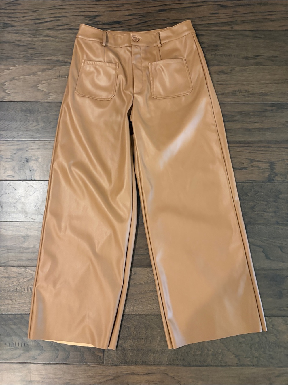 New With Tags Avara Ankle Length Faux Leather Pants Sz M